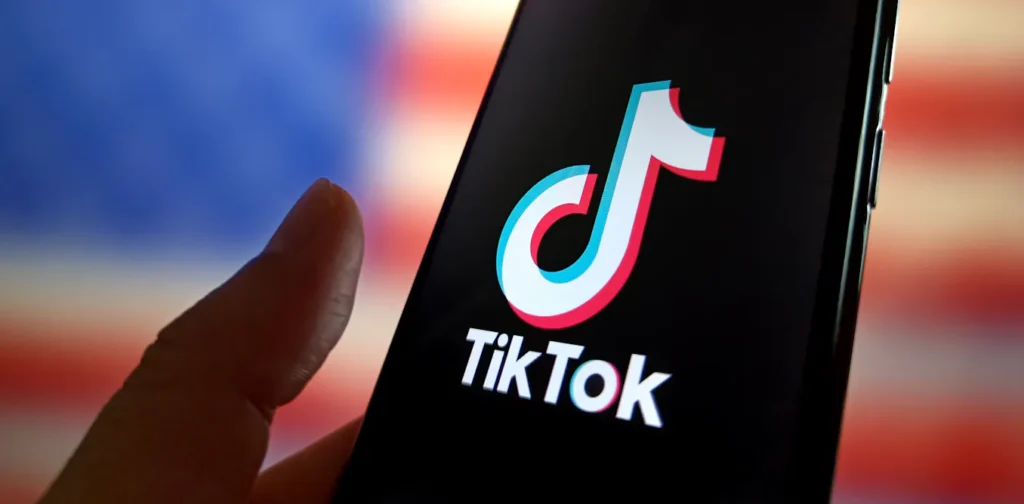 АҚШ компаниясы TikTok әлеуметтік желісін сатып алды
