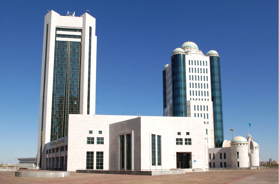 Бірпалаталы парламент жүйесі Қазақстанға не береді?