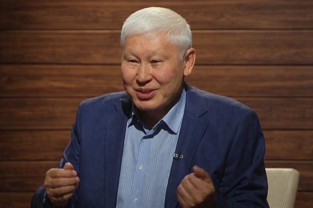 «Cабақ түсінбейтін, қосымша сабаққа тәуелді ұрпақ өсіп келеді»